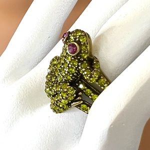 Heidi Daus SIZE 8 🆕 🐸 Kissing Frog ring